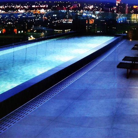 Studio Aconchego: Central Comfort with Pool, Gym & AC Sao Paulo Exterior photo
